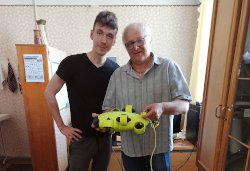 Новый прибор для подводных исследований