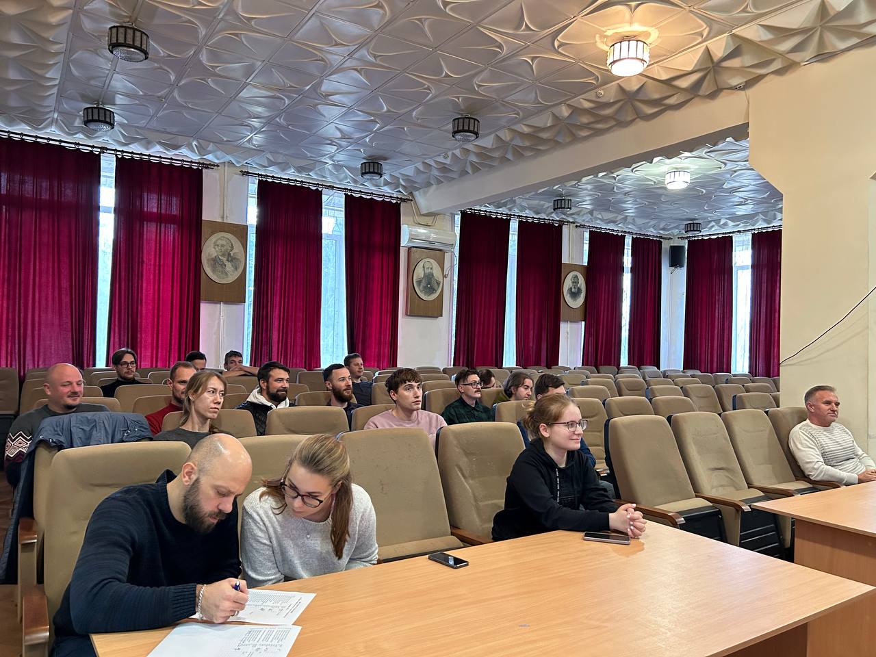 В МГИ состоялось общее собрание молодых ученых и специалистов