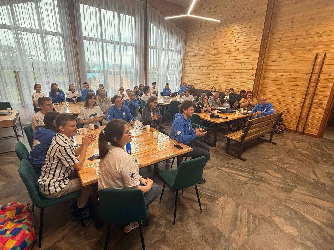 Тихоокеанский плавучий университет