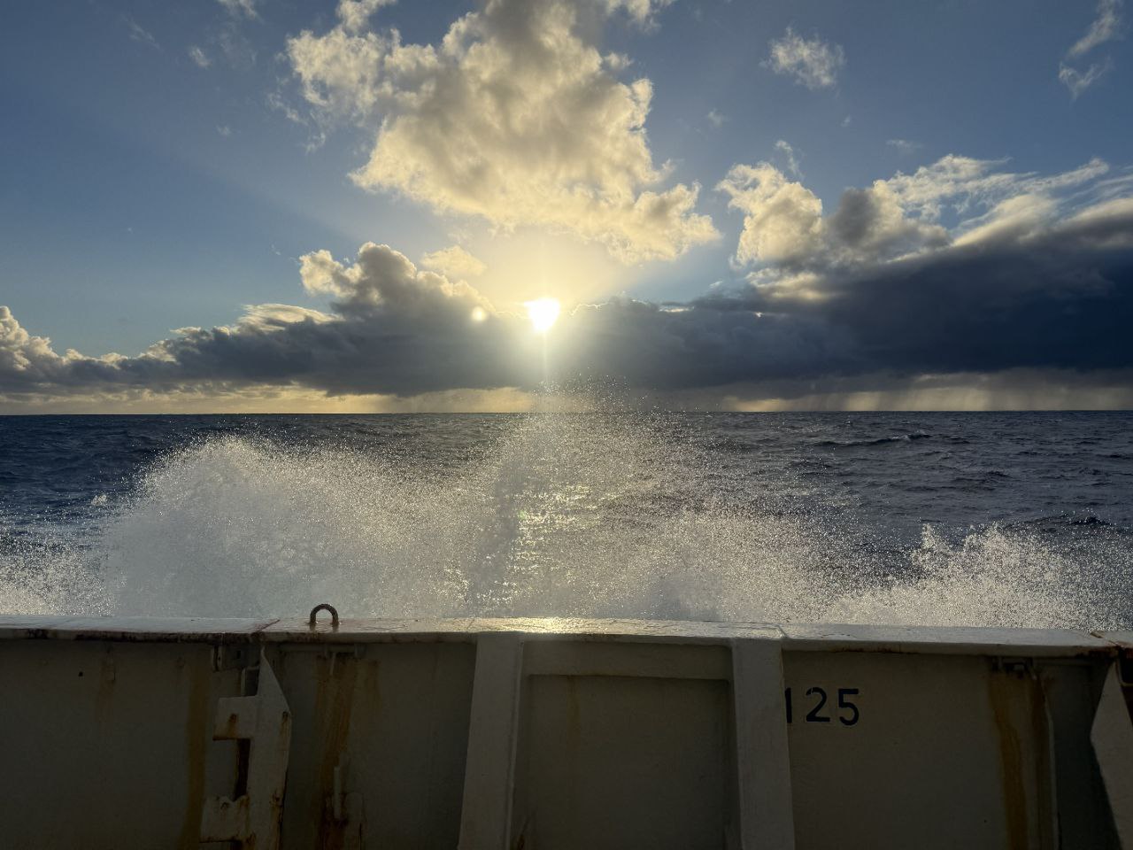 Экспедиция на НИС «Академик Иоффе»